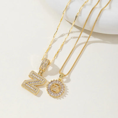 Ogrlica sa slovom Moisanit | Zlato