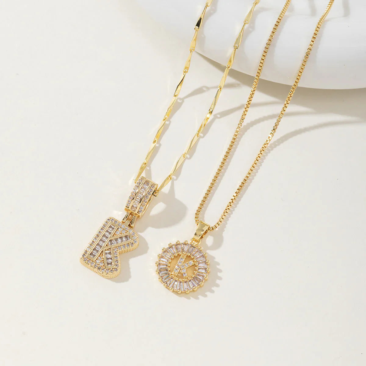 Ogrlica sa slovom Moisanit | Zlato