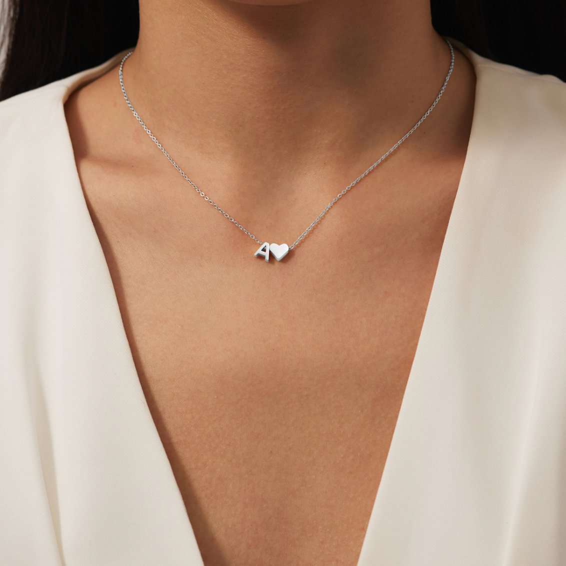 Večna ljubav & srebrna ogrlica sa pismom